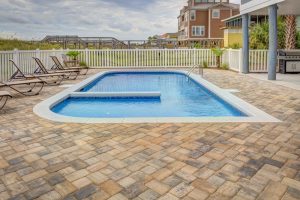 Quel type d’abri est le plus adapté à votre piscine ?